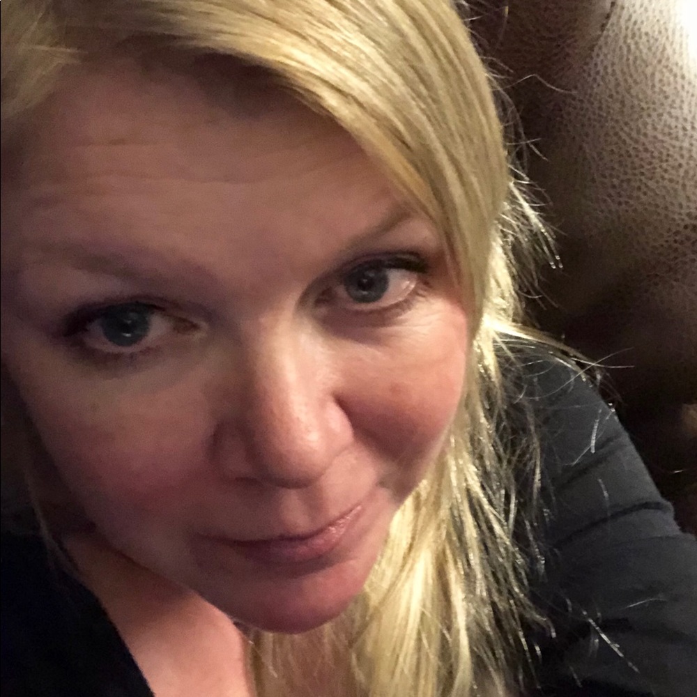 Meet your Posher, Merissa